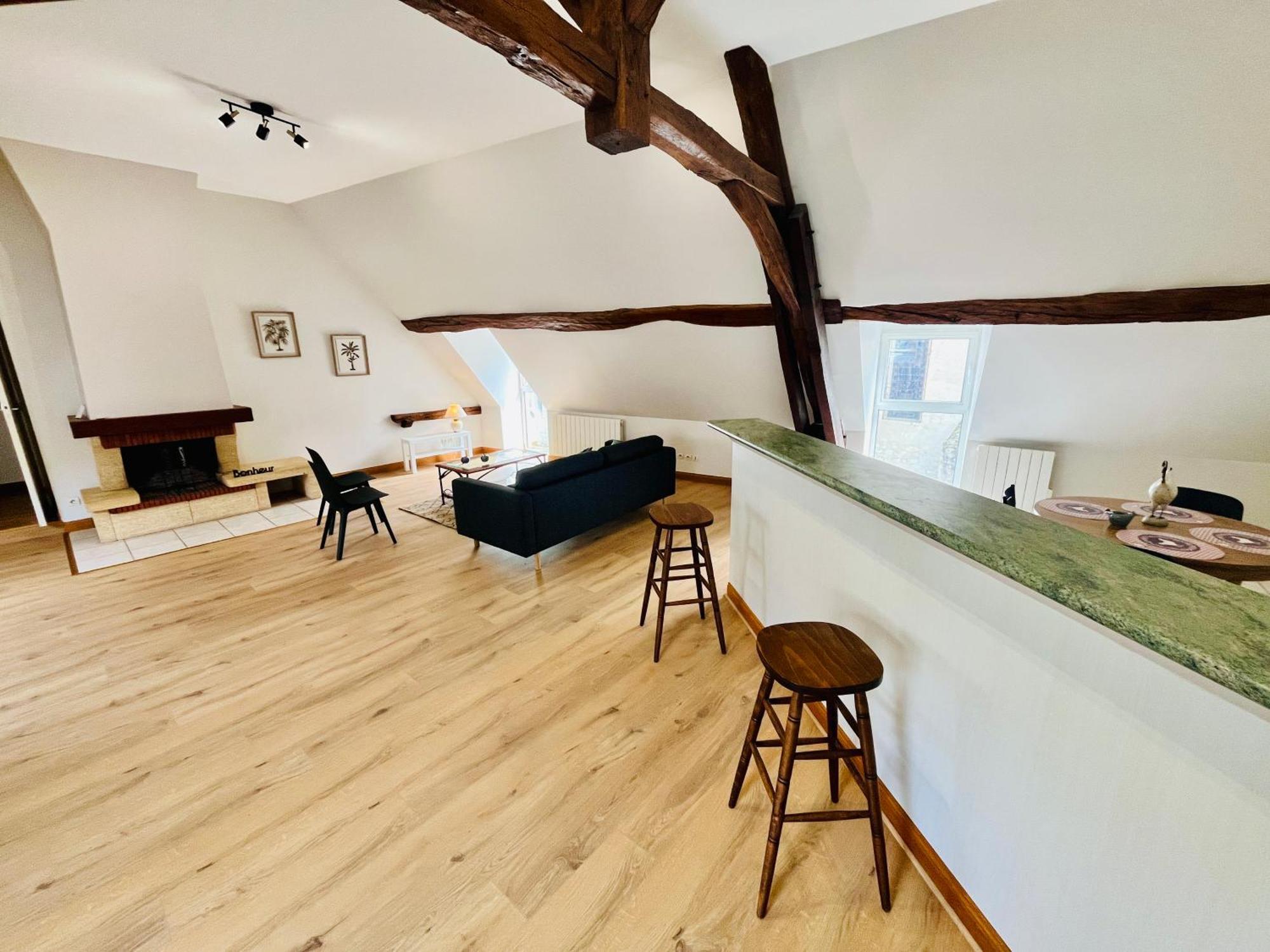 Centre-Bourg, Calme, Familial, L'Appart Du Clocher Limeray Dış mekan fotoğraf